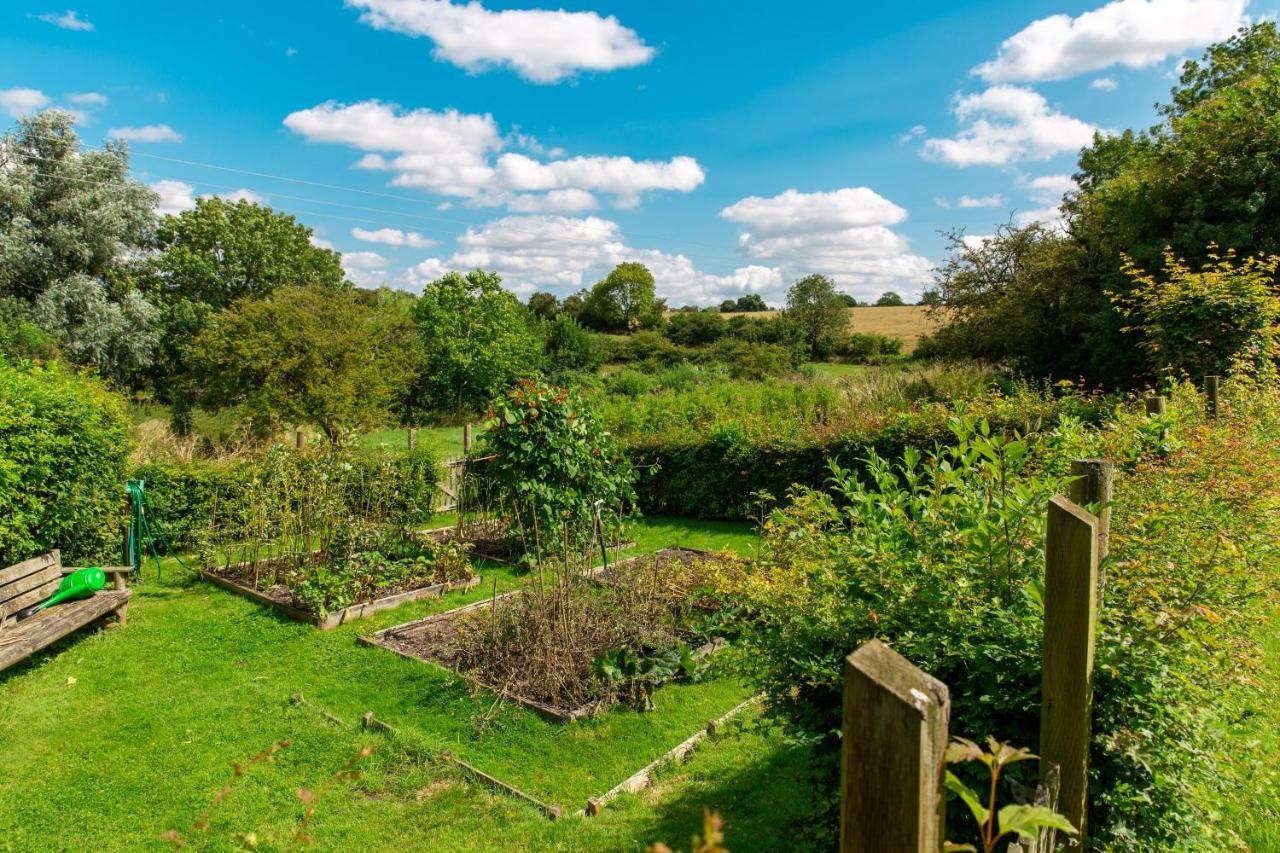 Pounce Hall -Stunning Historic Home In Rural Essex Saffron Walden Exterior foto