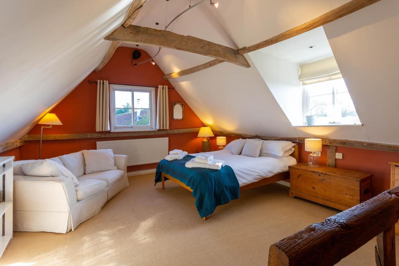 Pounce Hall -Stunning Historic Home In Rural Essex Saffron Walden Exterior foto
